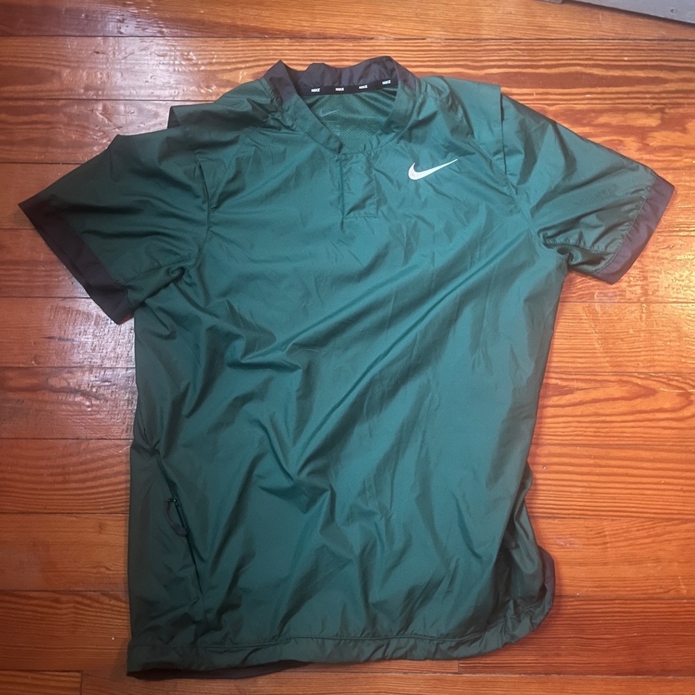 Nike Mens Windbreaker T Shirt- Medium - Green